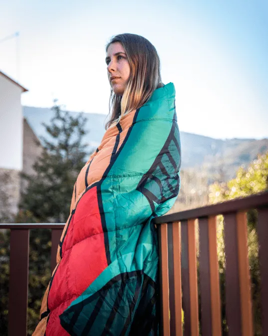 4Monster Down Puffy Camping Travel Blanket - Abstract mountain peak