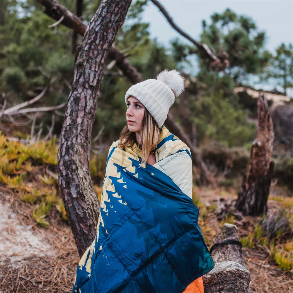 4Monster Down Puffy Camping Travel Blanket - Yosemite Park