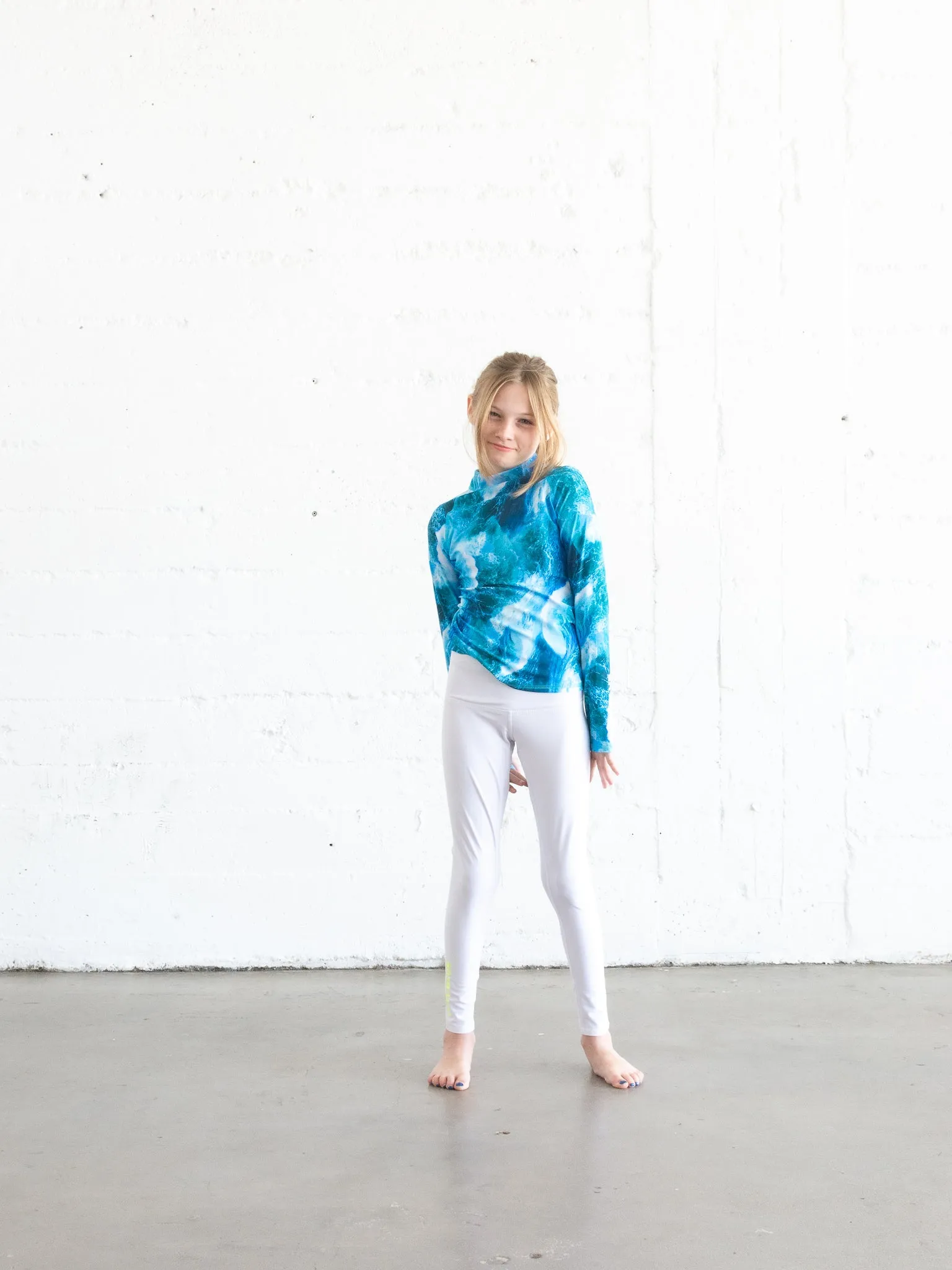 GIRL'S PULLOVER RASH - WAVES