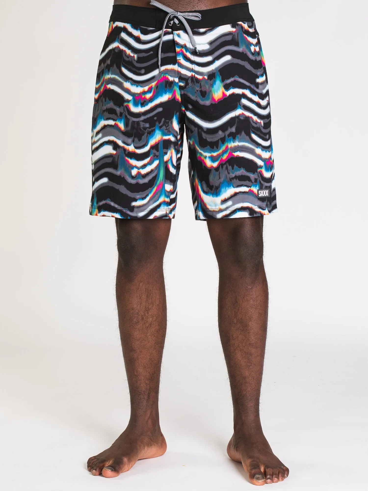 SAXX BLACK WAVE STREAK 2 IN 1 BOARDSHORT - CLEARANCE