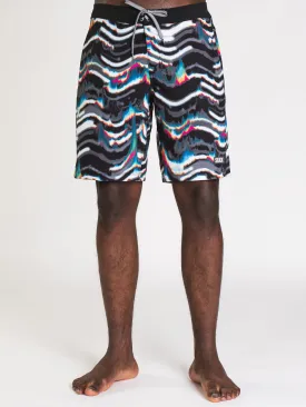 SAXX BLACK WAVE STREAK 2 IN 1 BOARDSHORT - CLEARANCE