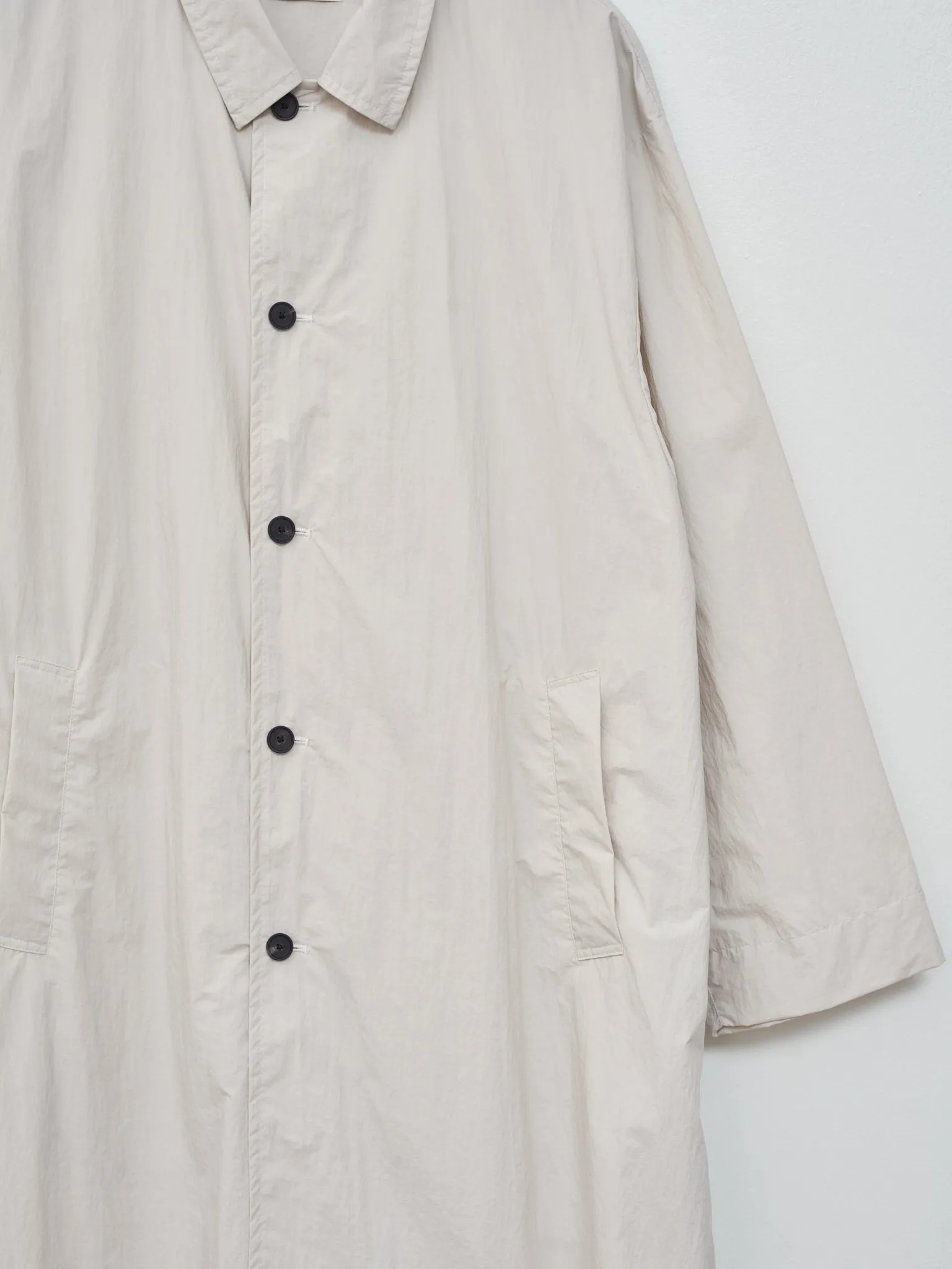 Travel Nylon Packable Coat - Warm White