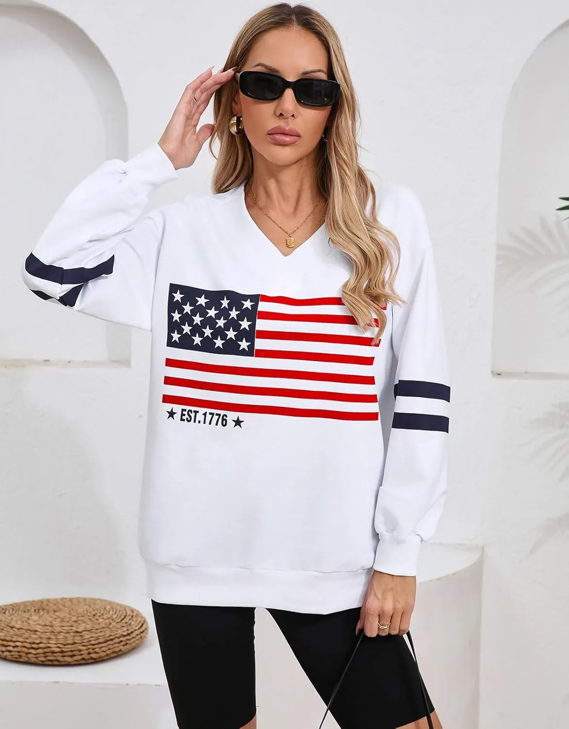 Women's Long Sleeve V Neck Colorblock Sweatshirts Loose Casual Patriotic flag Pullover Shirt